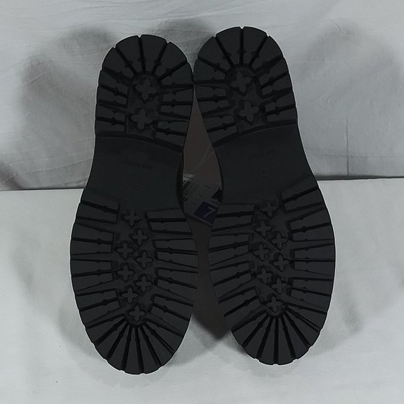 Women's Steve Madden Chelsea Leather Pull-On Boot-Black-Various Sizes-NWT - Picture 7 of 7